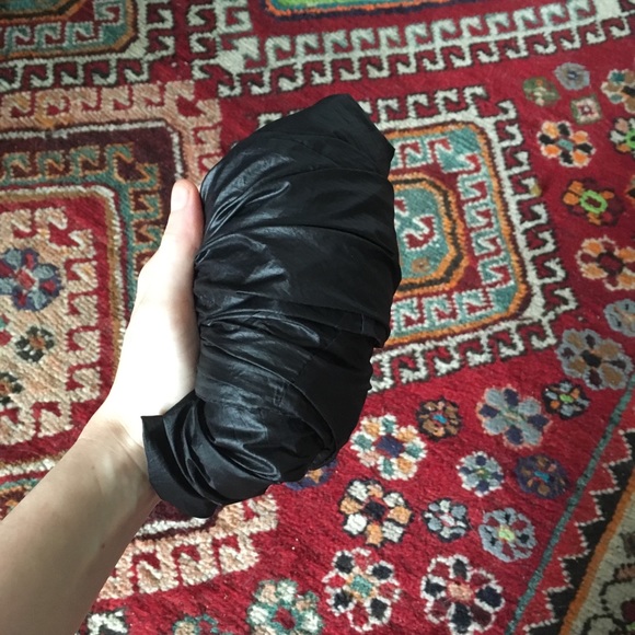 Aritzia 🖤 Dolomites jacket - thin wind breaker - Picture 6 of 6